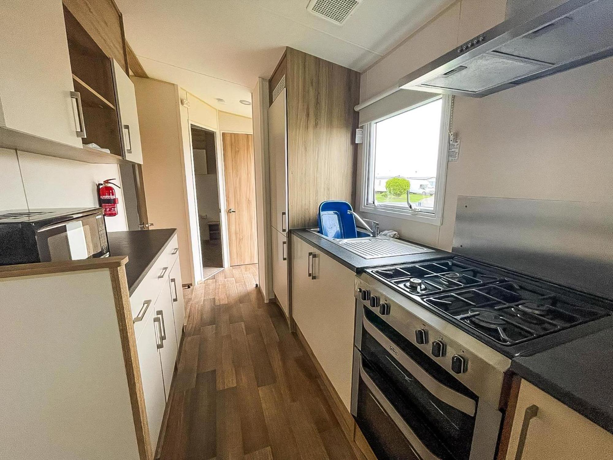 Superb 6 Berth Caravan At St Osyth Beach, Near Clacton-On-Sea Ref 28008Mc Exterior photo